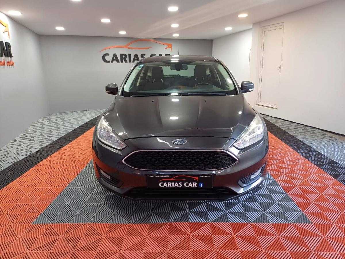 ford-focus-2017-gasolina-998cc