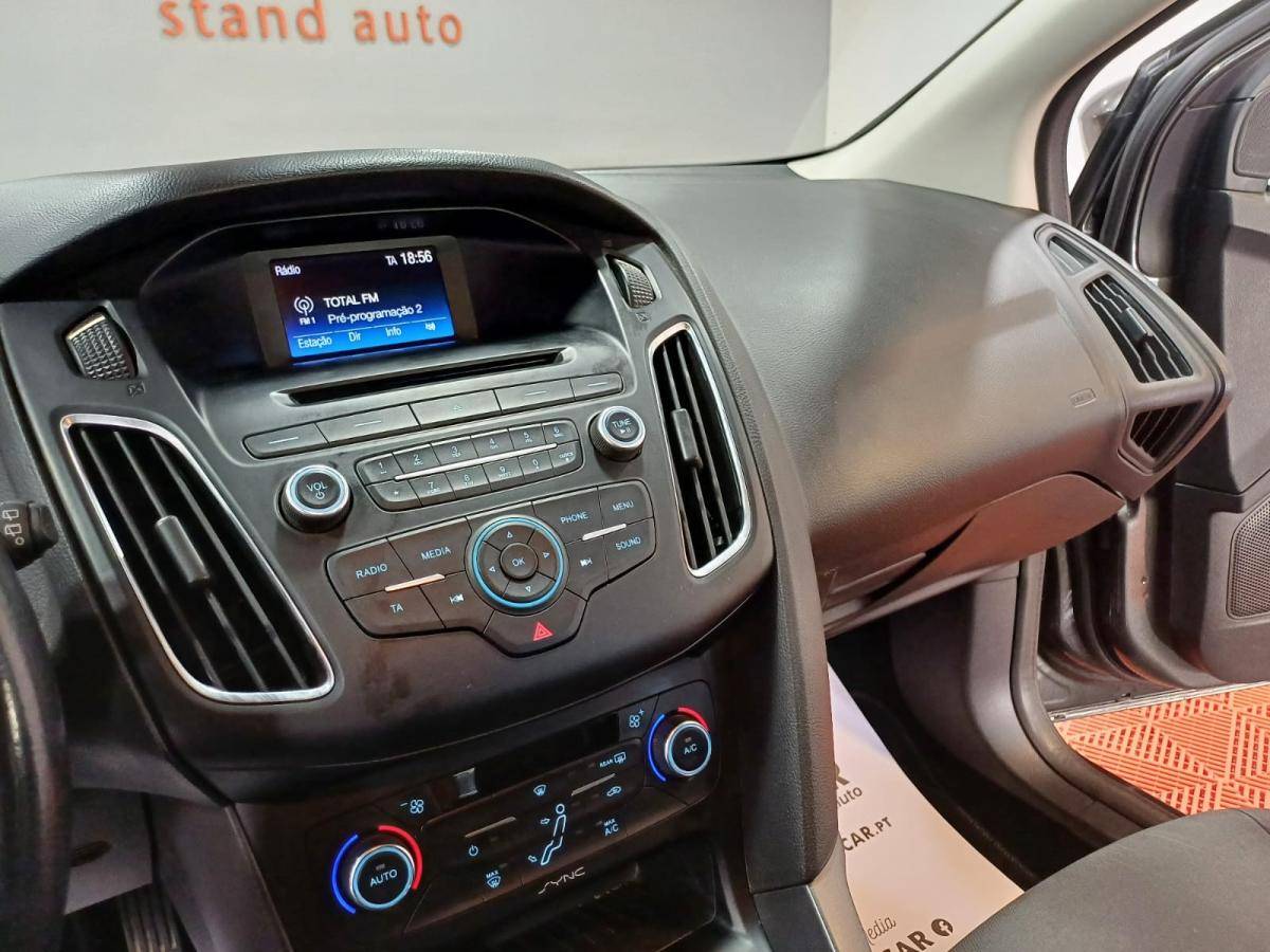 ford-focus-2017-gasolina-998cc