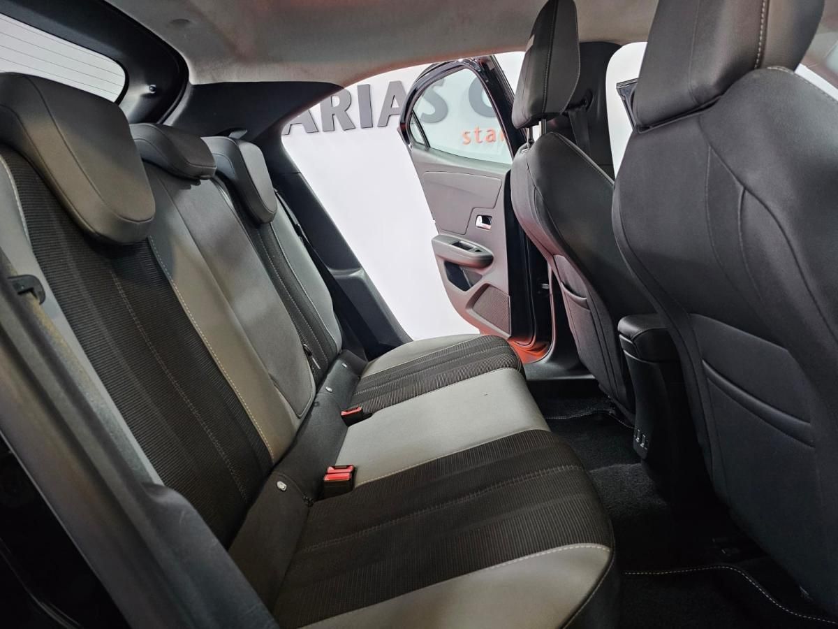opel-mokka-2023-gasolina-1199cc