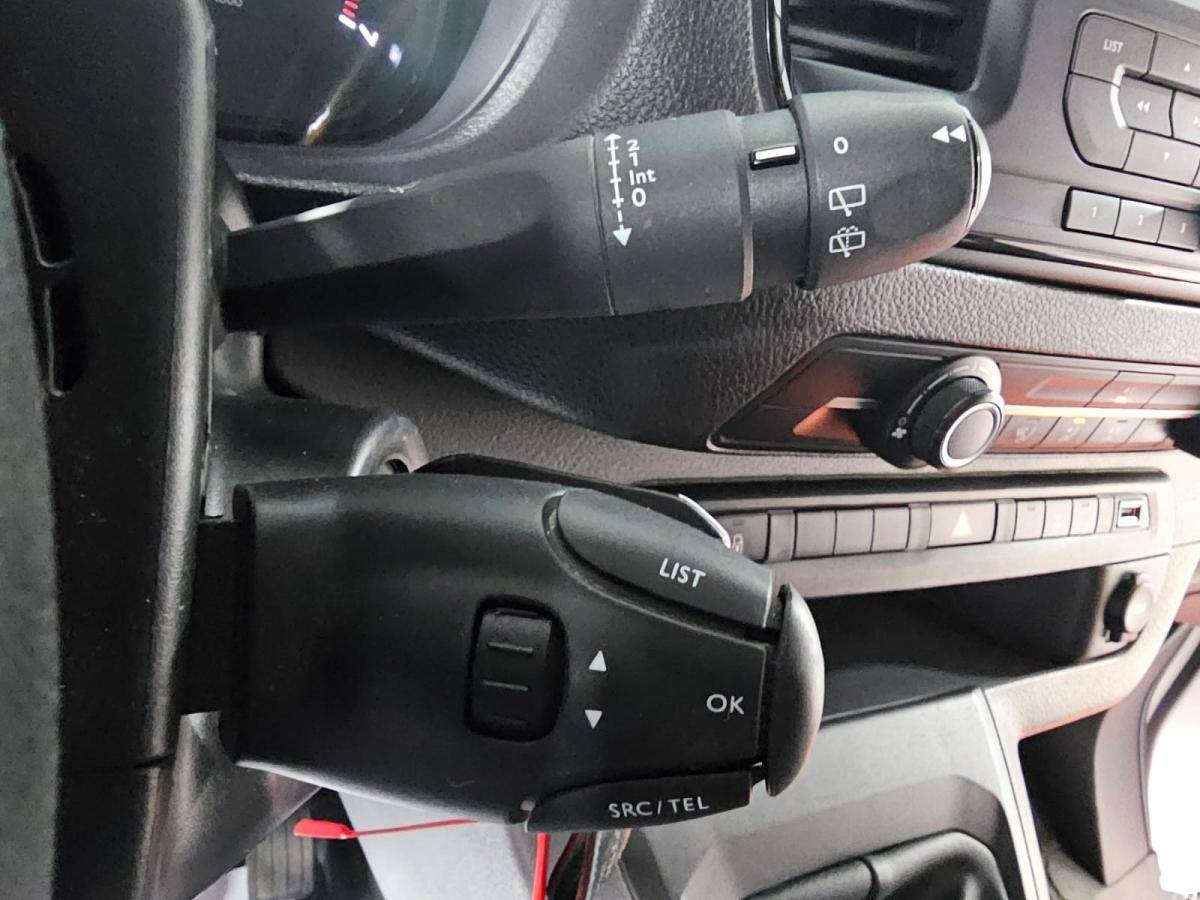 opel-vivaro-2020-diesel-1499cc