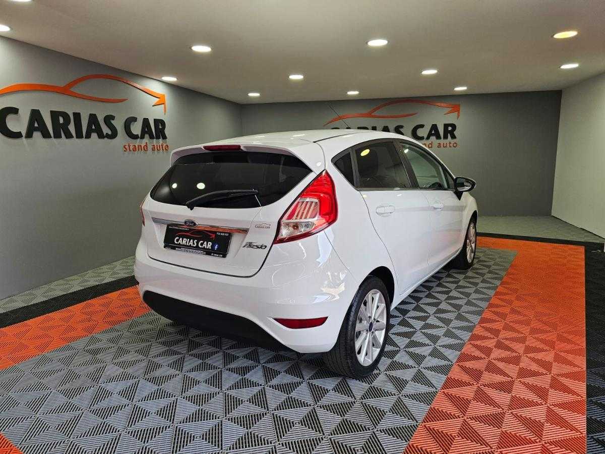ford-fiesta-2015-gasolina-998cc