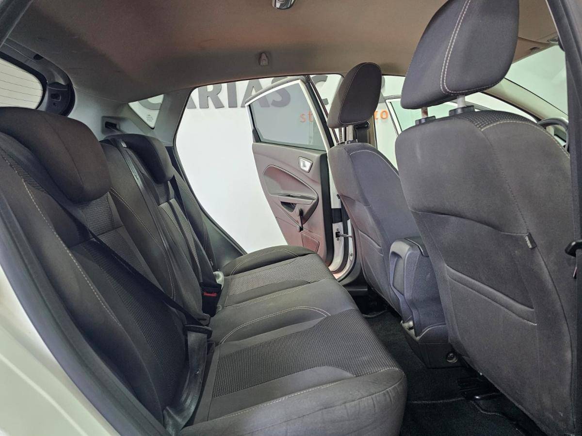 ford-fiesta-2015-gasolina-998cc