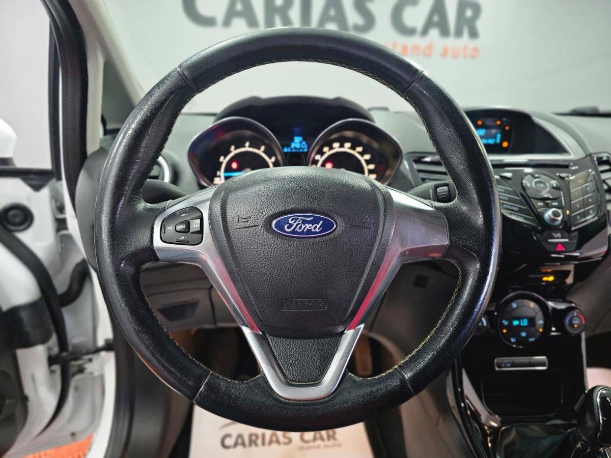 ford-fiesta-2015-gasolina-998cc