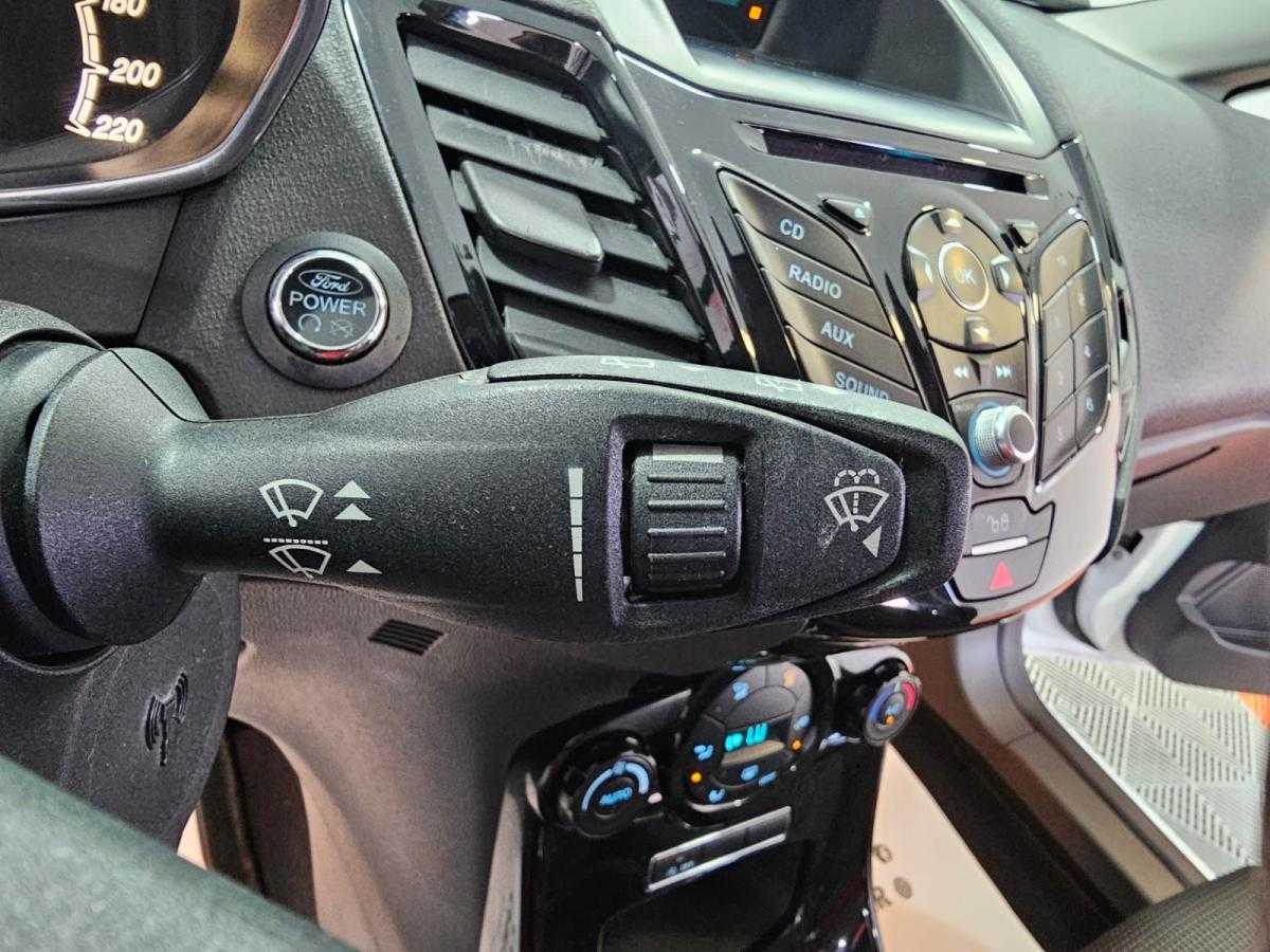 ford-fiesta-2015-gasolina-998cc