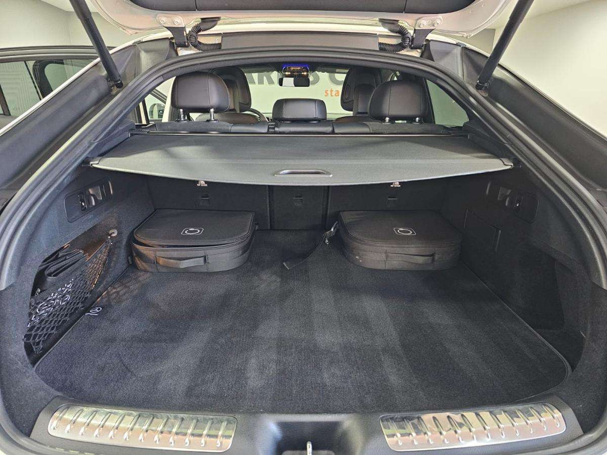 mercedes-benz-glc-2023-hibrido-a-diesel-1993cc