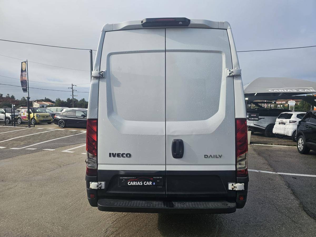 iveco-daily-2022-diesel-2287cc