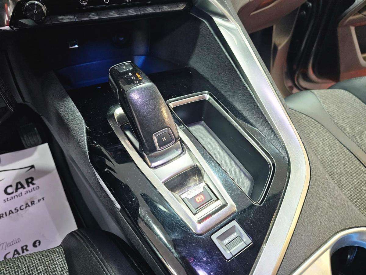 peugeot-5008-2020-diesel-1499cc