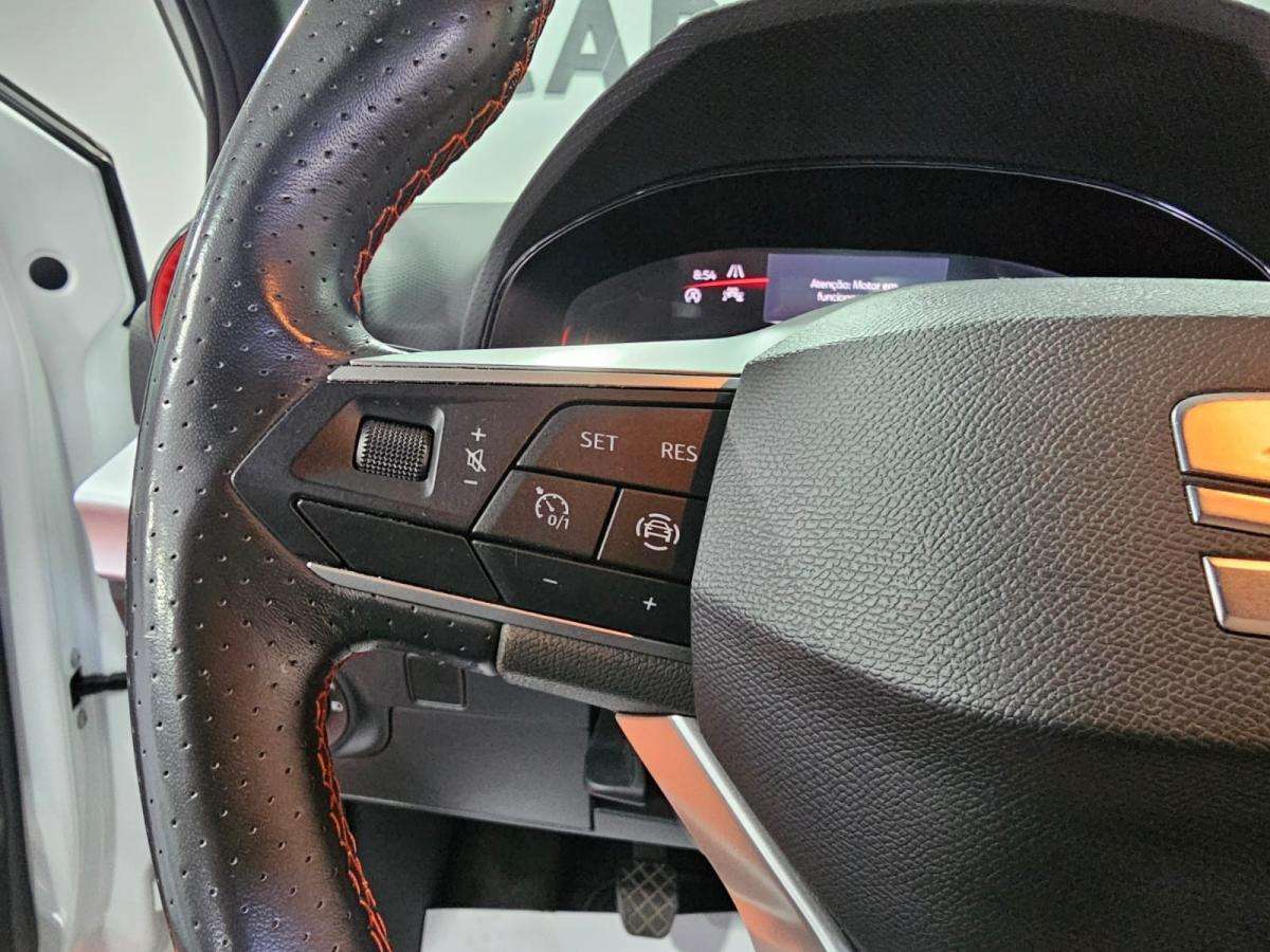 seat-arona-2024-gasolina-999cc