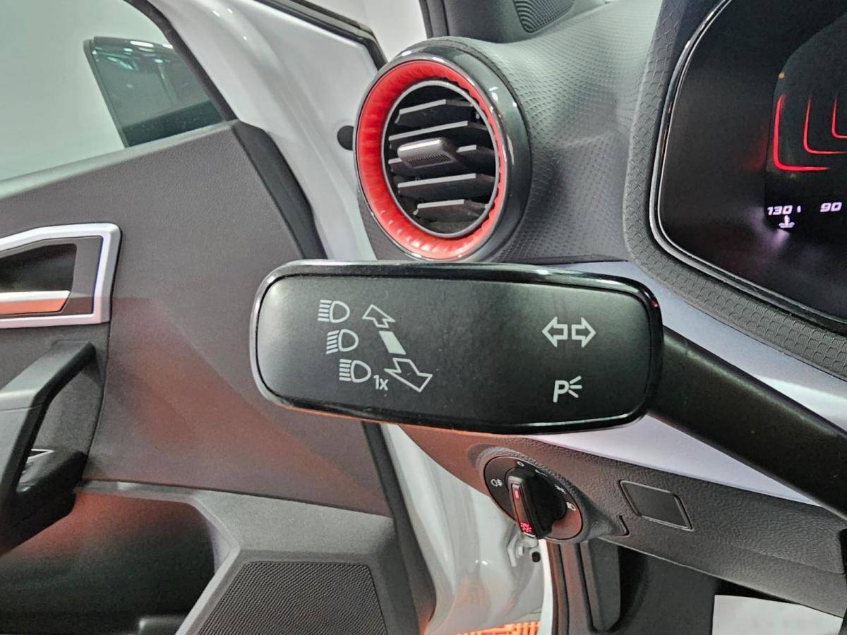 seat-arona-2024-gasolina-999cc