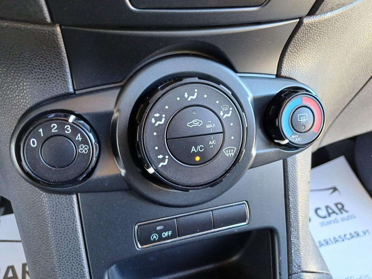 ford-fiesta-2017-gasolina-998cc