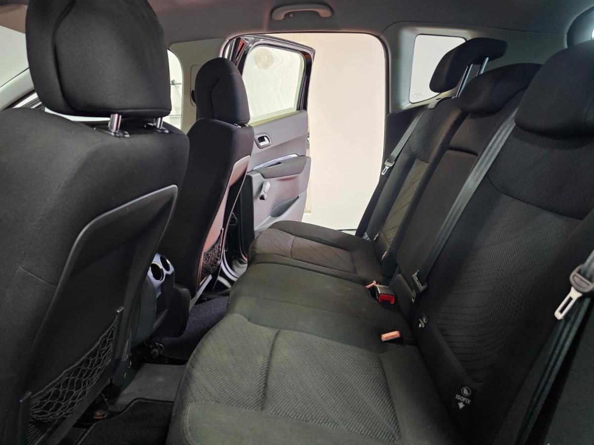 peugeot-3008-2010-diesel-1560cc