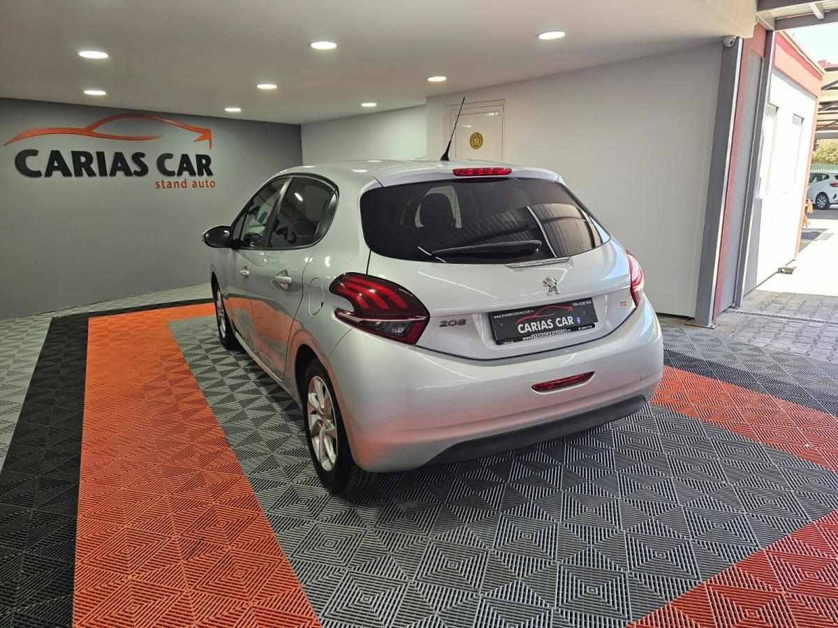 peugeot-208-2016-gasolina-1199cc
