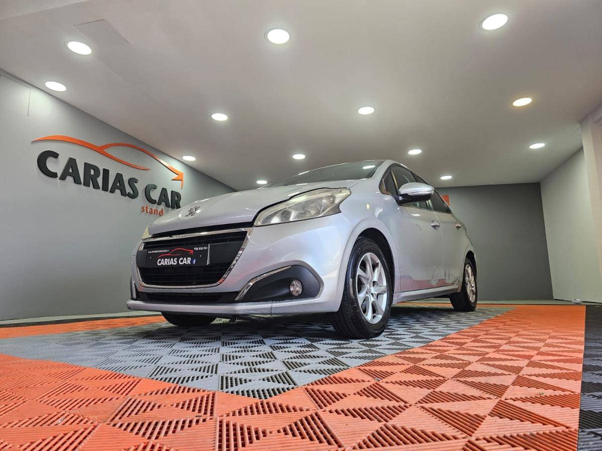 peugeot-208-2016-gasolina-1199cc