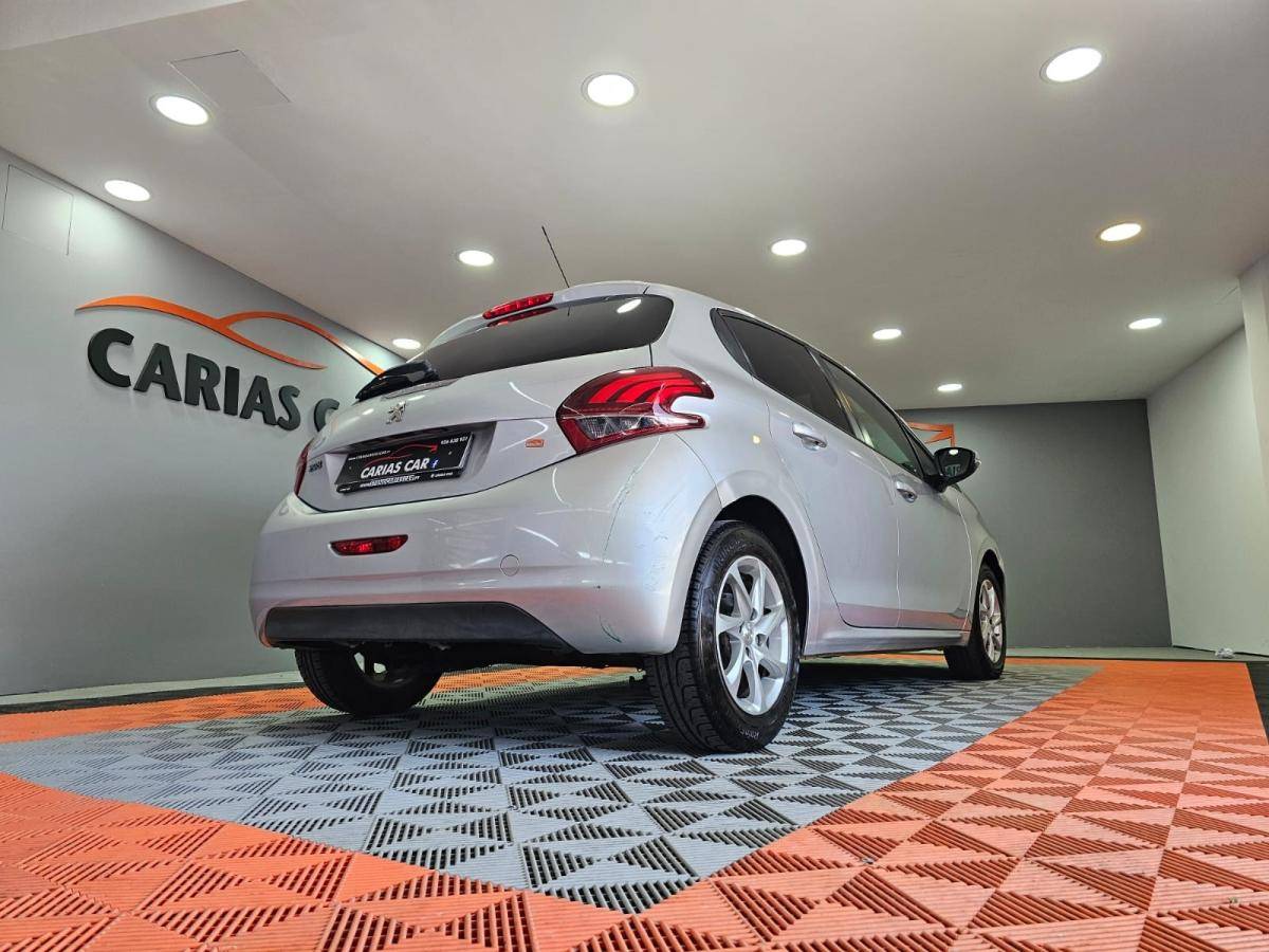 peugeot-208-2016-gasolina-1199cc
