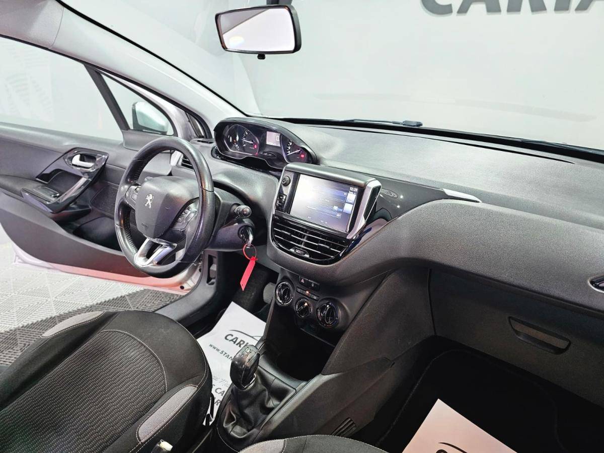 peugeot-208-2016-gasolina-1199cc