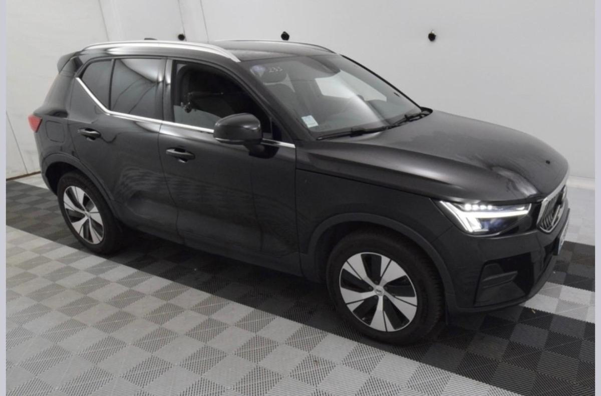 volvo-xc40-2022-hibrido-a-gasolina-1477cc