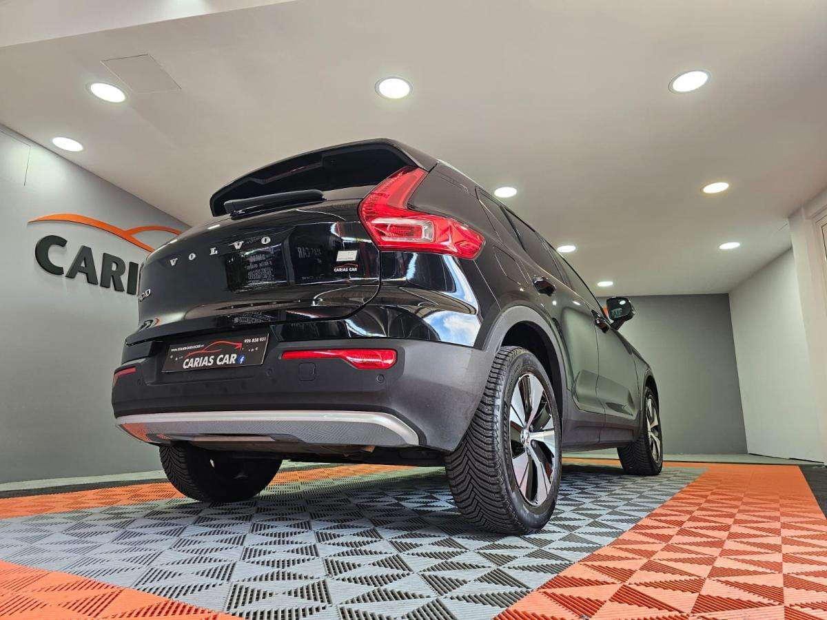 volvo-xc40-2022-hibrido-a-gasolina-1477cc