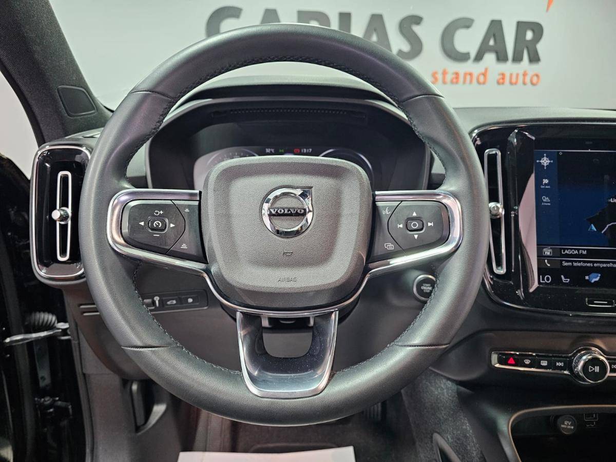 volvo-xc40-2022-hibrido-a-gasolina-1477cc