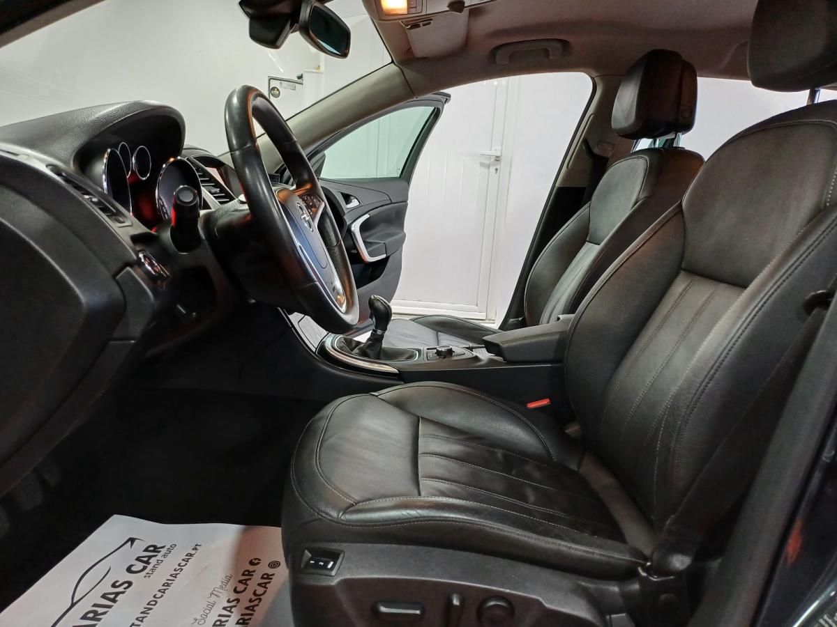 opel-insignia-sports-tourer-2012-diesel-1956cc