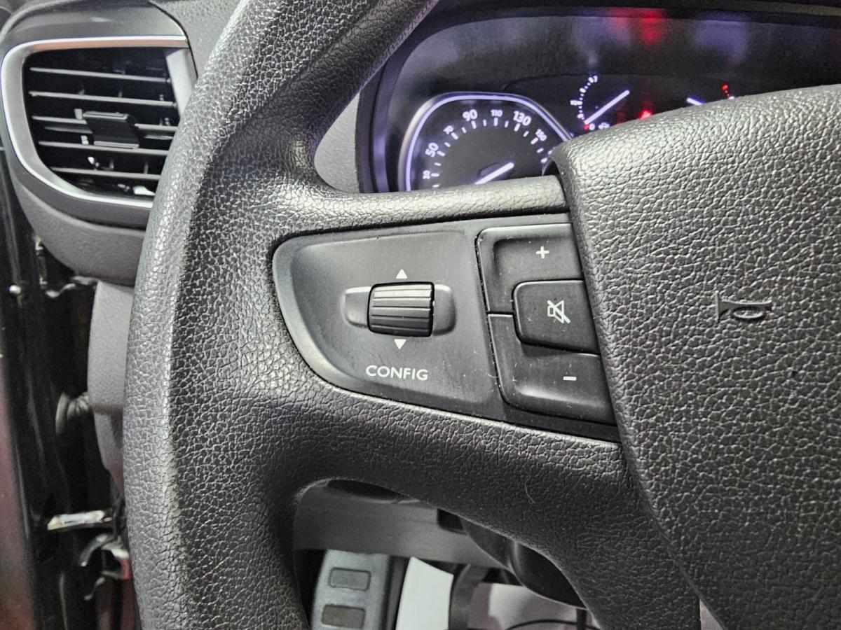 citroen-spacetourer-2019-diesel-1499cc