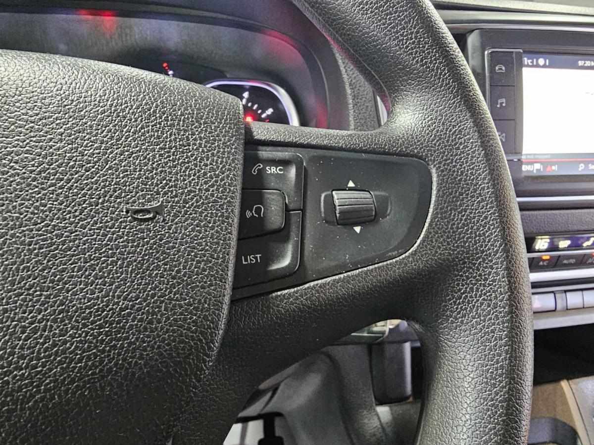 citroen-spacetourer-2019-diesel-1499cc