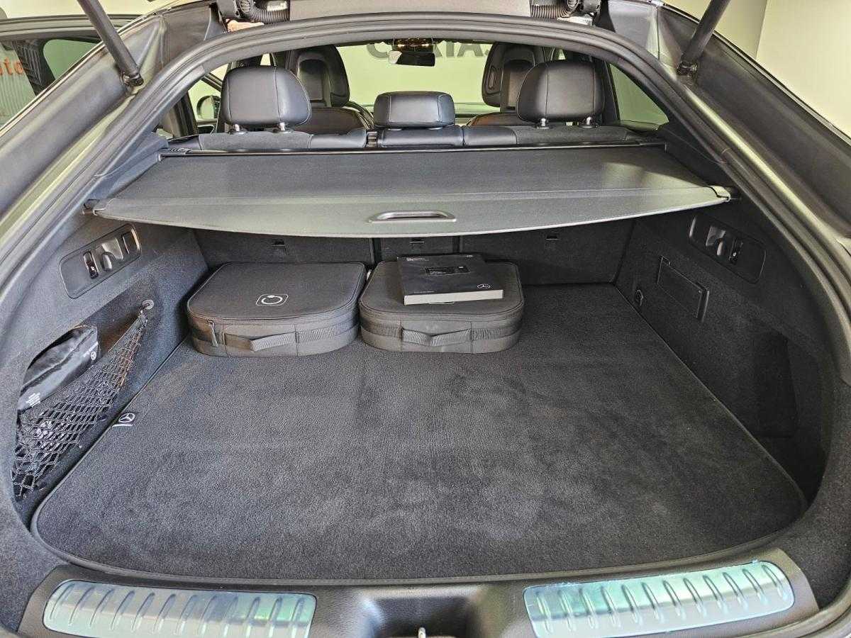 mercedes-benz-glc-2023-hibrido-a-diesel-1993cc