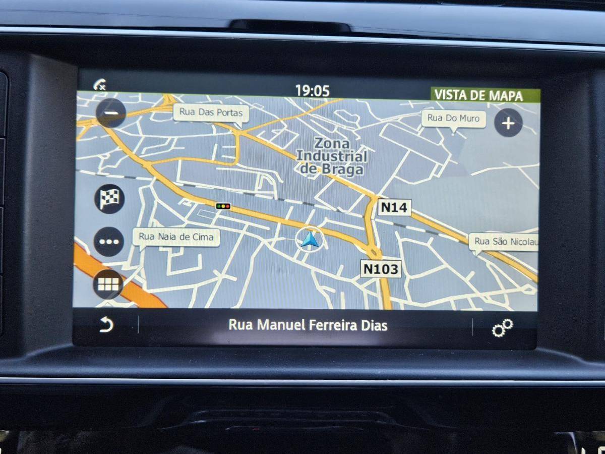 jaguar-xe-2016-diesel-1999cc