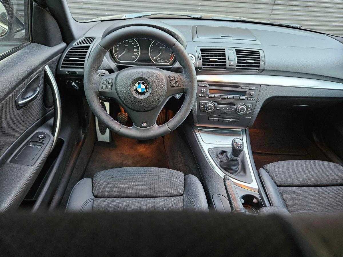 bmw-serie-1-2011-diesel-1995cc