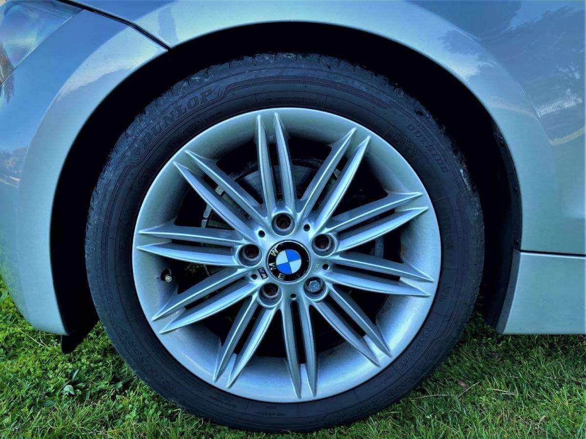bmw-serie-1-2010-diesel-1995cc