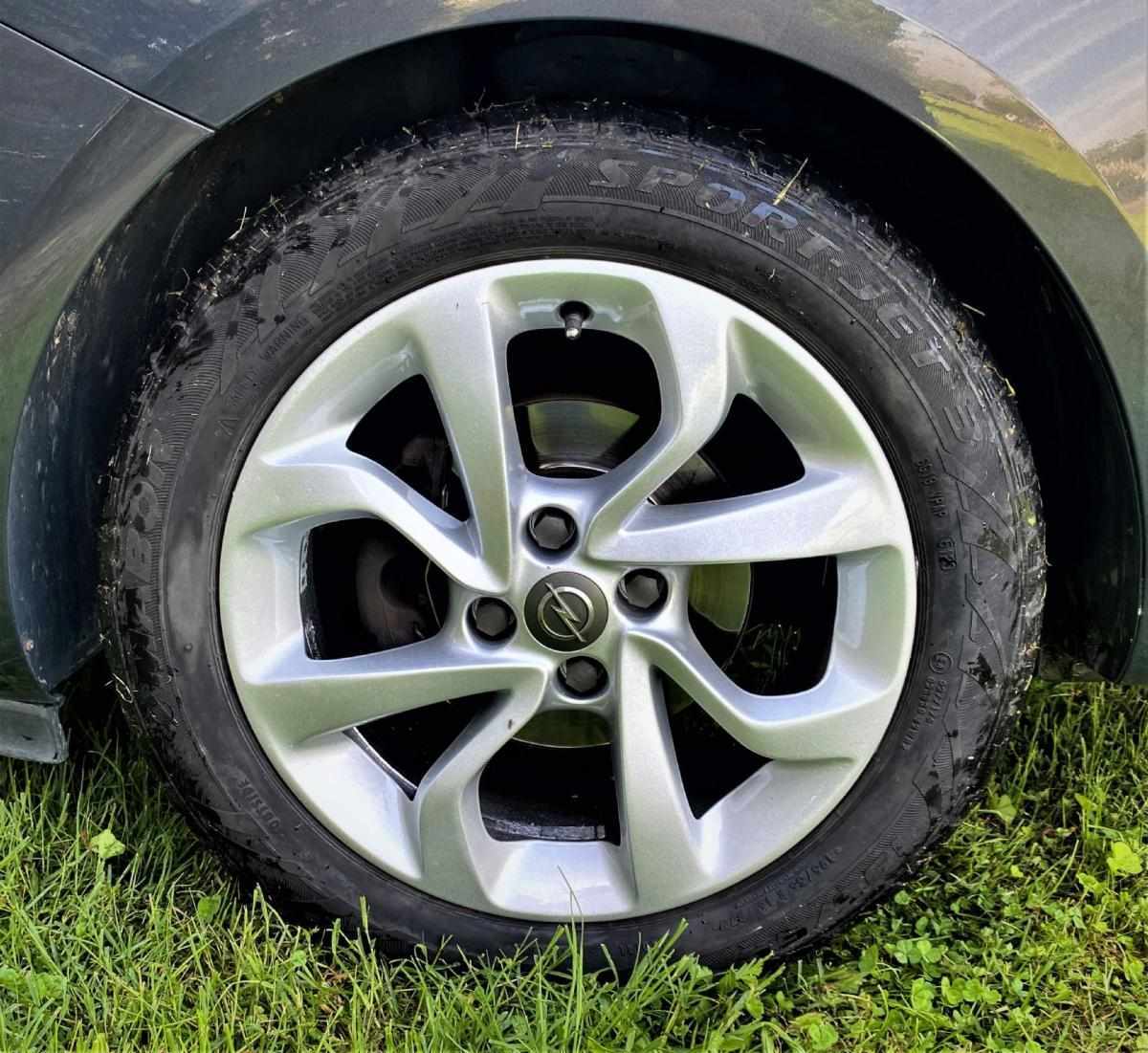 opel-corsa-2016-gasolina-1229cc