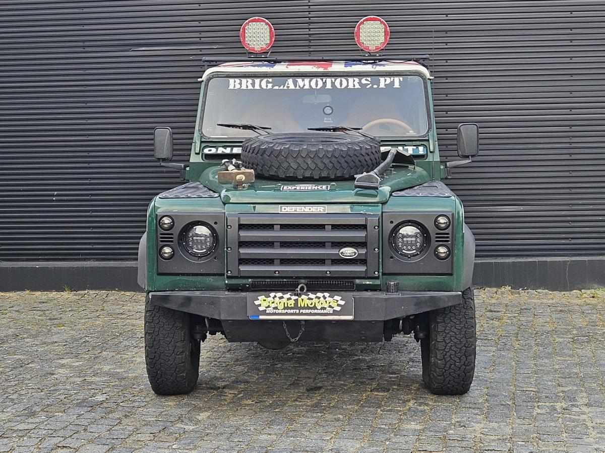 land-rover-defender-2004-diesel-2495cc