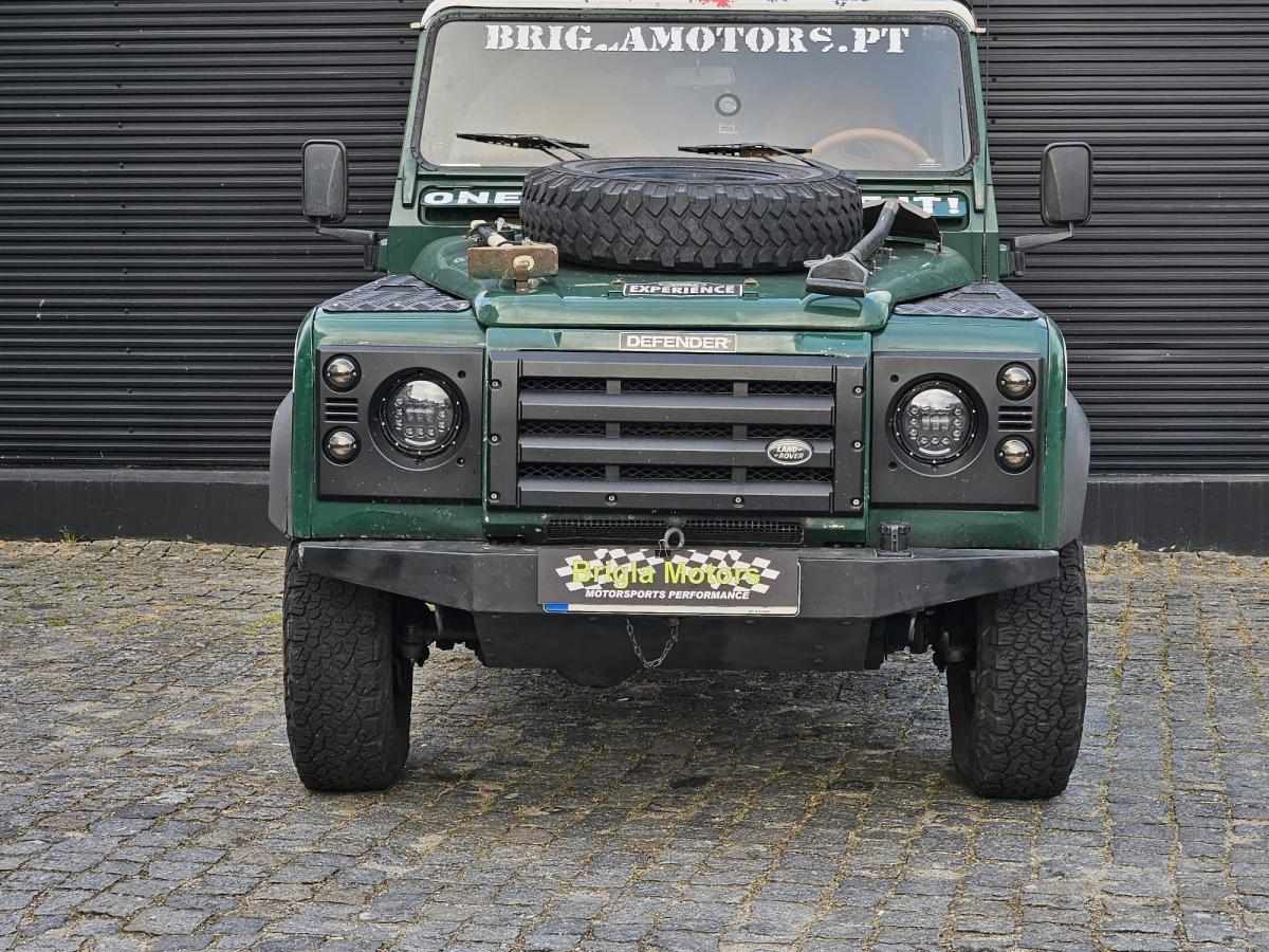 land-rover-defender-2004-diesel-2495cc