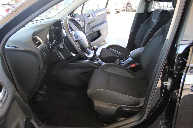 citroen-c4-2017-diesel-1560cc