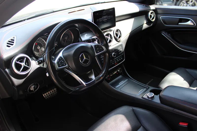 mercedes-benz-220-2015-diesel-2143cc