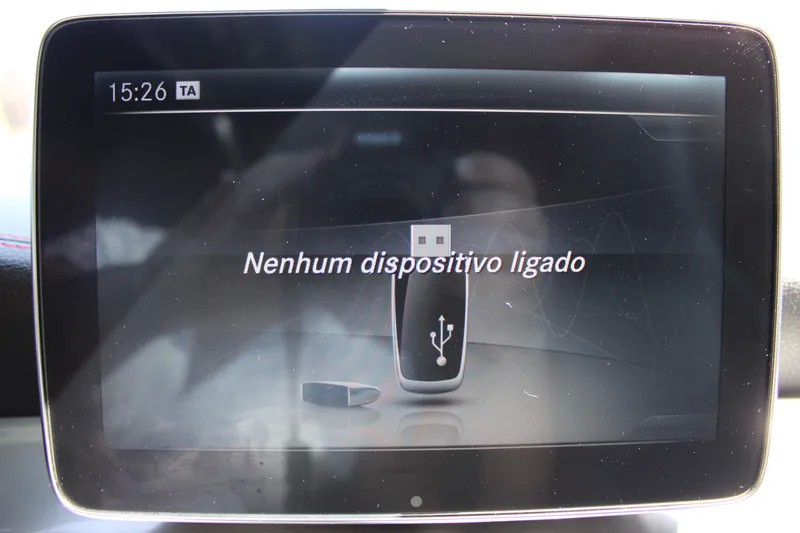 mercedes-benz-220-2015-diesel-2143cc