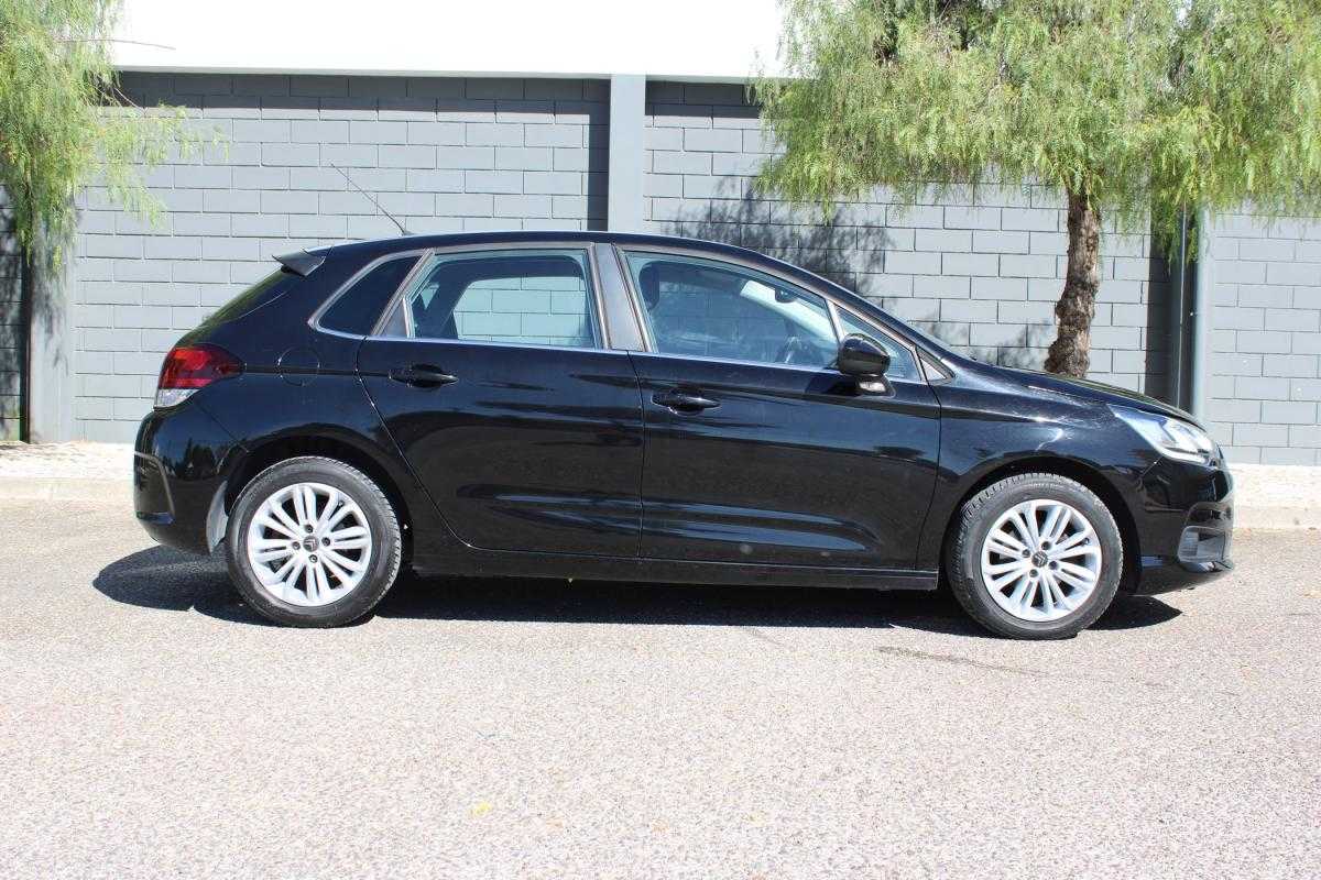 citroen-c4-2017-diesel-1560cc