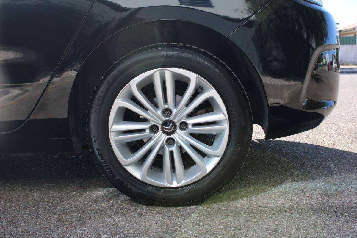 citroen-c4-2017-diesel-1560cc