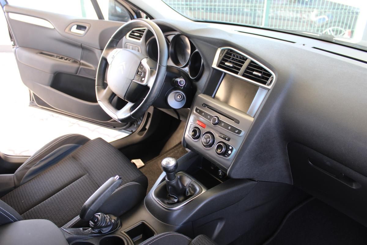 citroen-c4-2017-diesel-1560cc