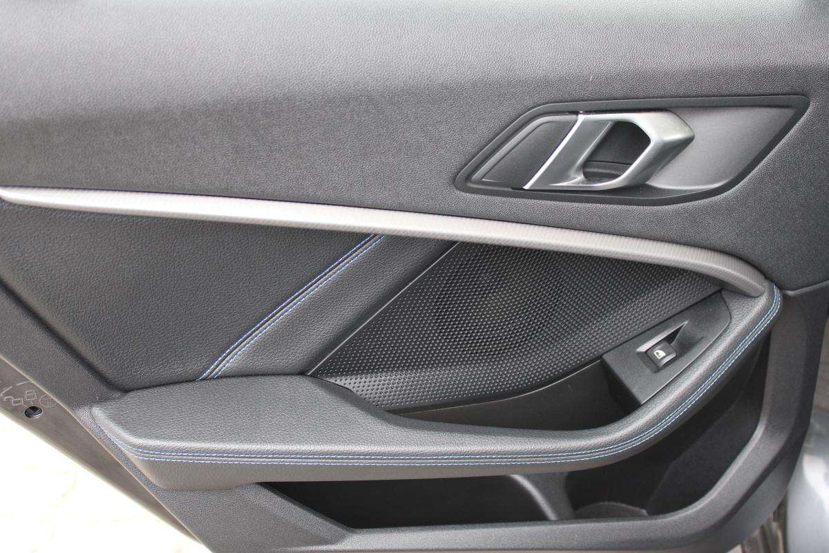 bmw-serie-1-2021-diesel-1496cc
