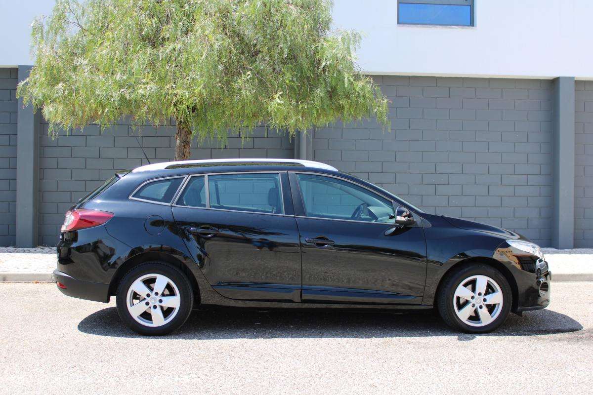 renault-megane-2011-diesel-1461cc