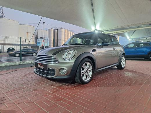 mini-cooper-2014-diesel-1598cc