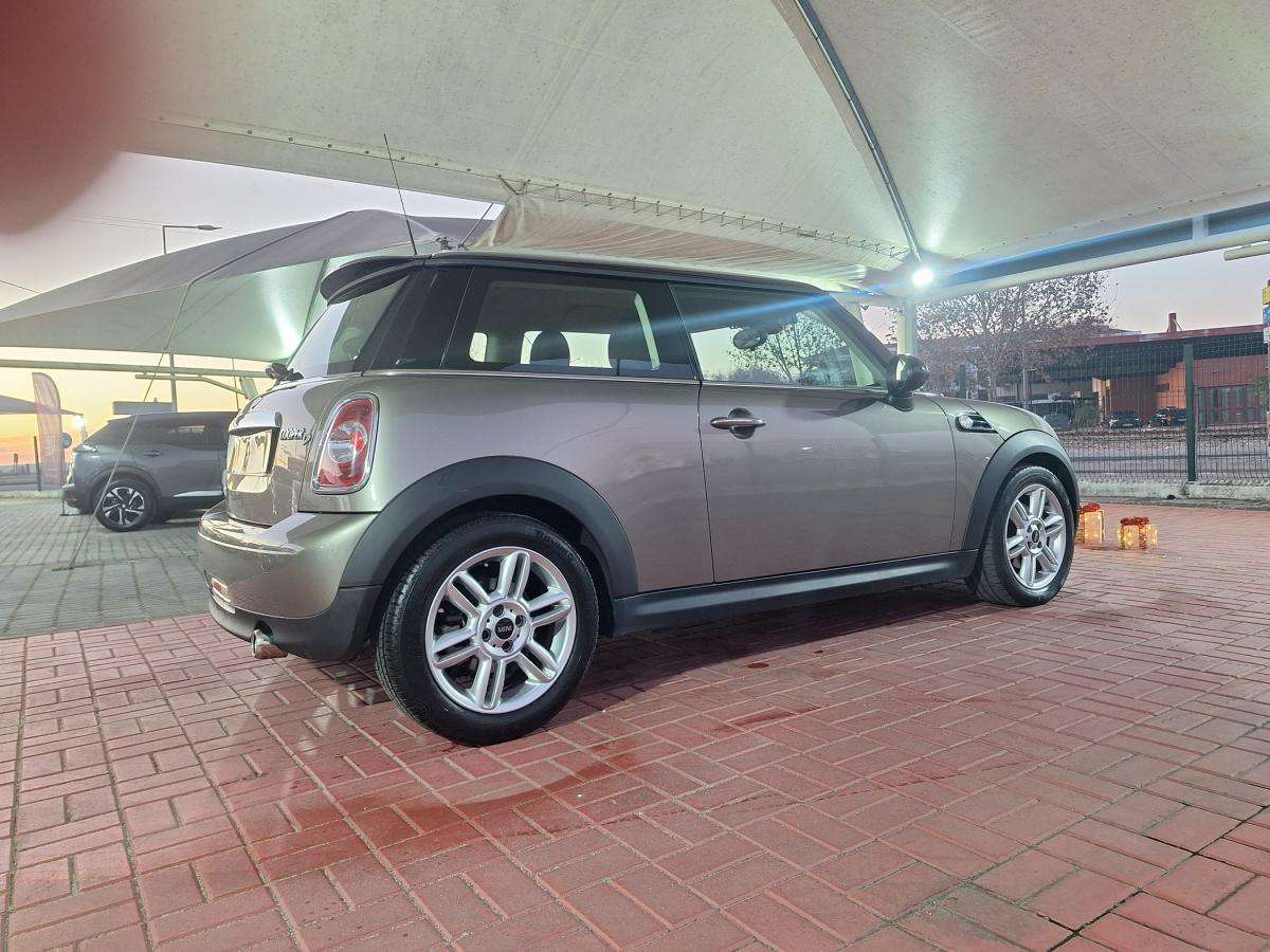 mini-cooper-2014-diesel-1598cc