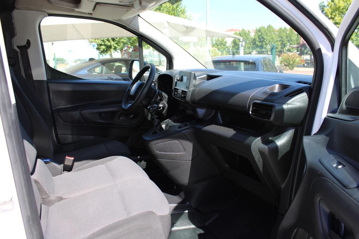 citroen-berlingo-2022-diesel-1499cc