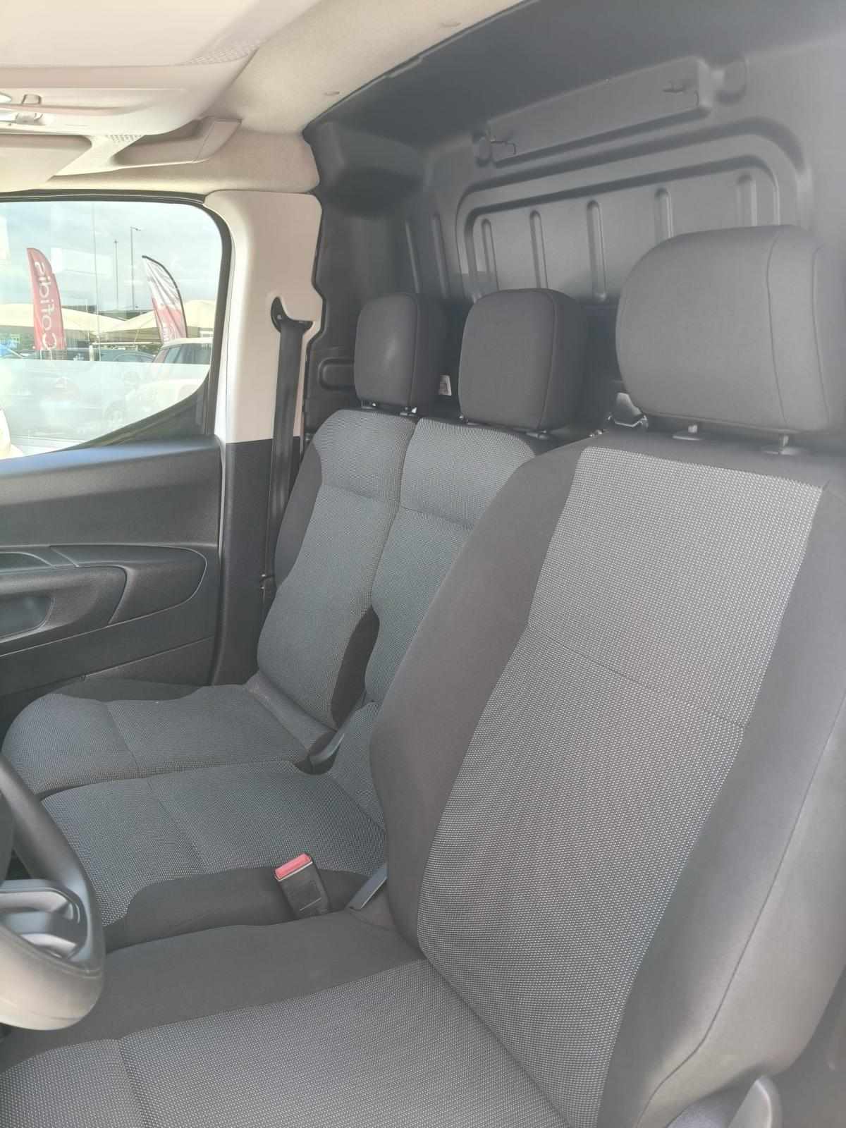 citroen-berlingo-2022-diesel-1499cc