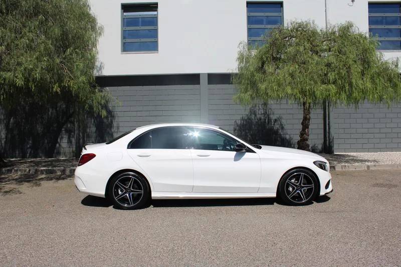 mercedes-benz-200-2015-diesel-1598cc