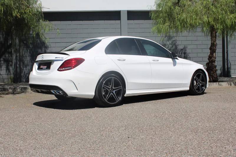 mercedes-benz-200-2015-diesel-1598cc