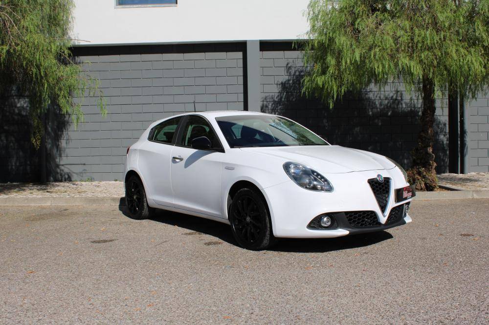 alfa-romeo-giulietta-2016-diesel-1598cc