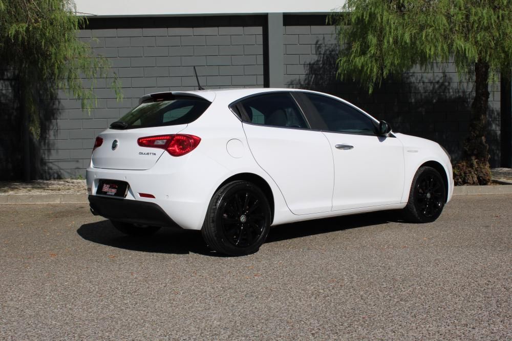 alfa-romeo-giulietta-2016-diesel-1598cc