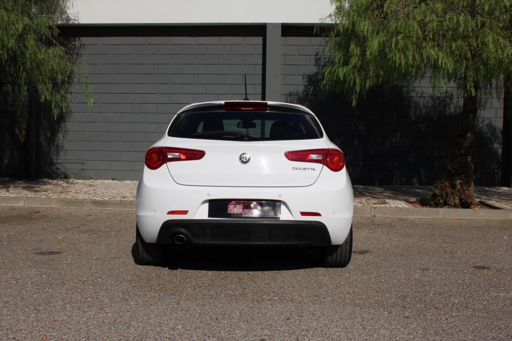 alfa-romeo-giulietta-2016-diesel-1598cc