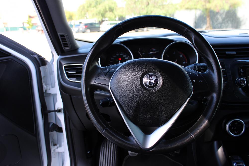 alfa-romeo-giulietta-2016-diesel-1598cc